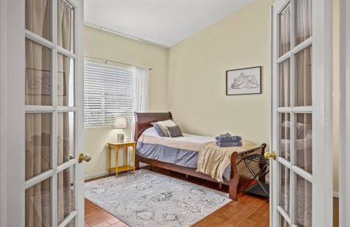 Explore Ramonas Vineyards Tranquil Home with Yard - Foto 23