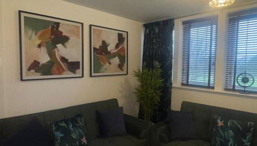 2BR Apt FREE parking Royal Lpool Golf Course Views - Foto 4