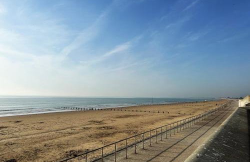 Ocean View Suite - Near Hythe - On Beach Seafront - Private Parking - Photo 24