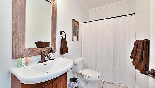 Secluded Lodge 8acres Hot Tub, Pingpong pedalboat! - Foto 4