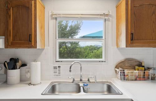 The Firefly Lodge at ShenandoahHot Tub~ View~Pets - Foto 36