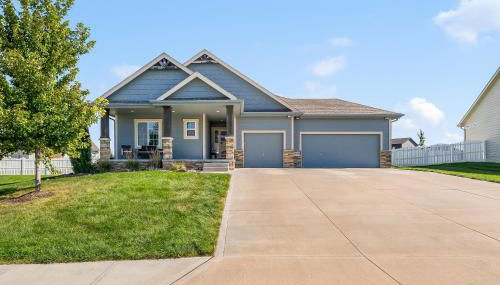 Spacious Country Farmhouse Retreat, Sleeps 16, Pool, Movie Room - Foto 4