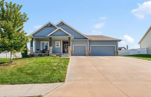 Spacious Country Farmhouse Retreat, Sleeps 16, Pool, Movie Room - Foto 4