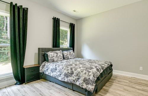 Secluded 18-Acre Retreat in Staley with Game Room - Foto 19