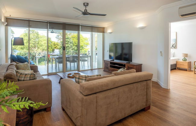 Waters Edge Apartment - Photo 26