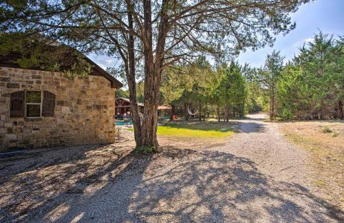 Heated Spa, Fire Pit! 14-Acre Terrell Ranch Escape - Foto 37