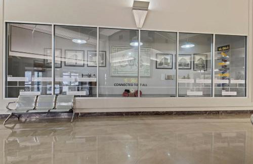 Indy Urban Nest - Sleeps 8 - Skywalk Access - Convention Center - Stadium - Foto 20