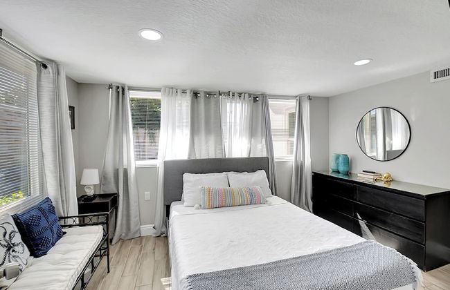 Modern and Updated Delray Beach Escape Sleeps 10! - Foto 11