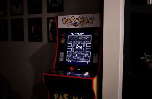 Whole House In Northampton - Photo 41