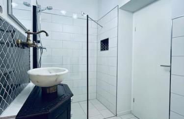 Große 80qm Wohnung mit mehreren Zimmern - Foto 1