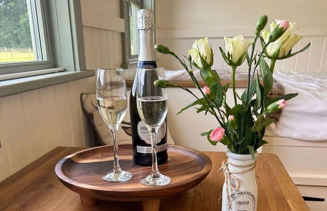 Luxury Shepherds Hut set in a Countryside Setting - Foto 3