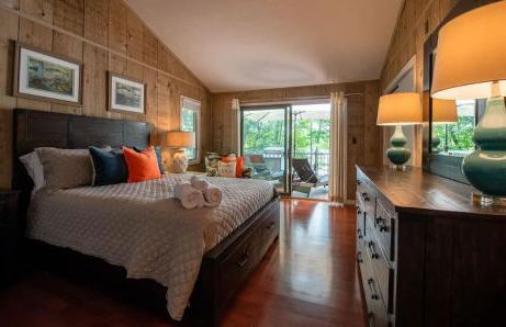 Lakefront Hot Tub Canoes Game Room Wood FP - Foto 40