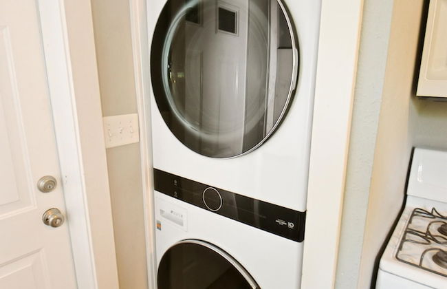 3 Blocks to Notre Dame EV Charger 1707 - Foto 14