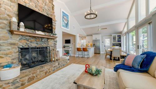 Commodore Bay Waterfront Home on Lake Norman! - Foto 4