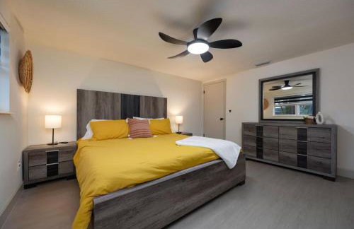 Home With Heated Pool Near Beaches - Foto 21