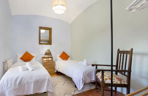 Casa Torre Cruilles Big, Stylish, Modernized 'Castle' Prime Costa Brava with AC - Foto 18