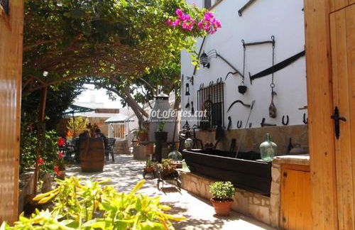 La Llar de Laura - Foto 1