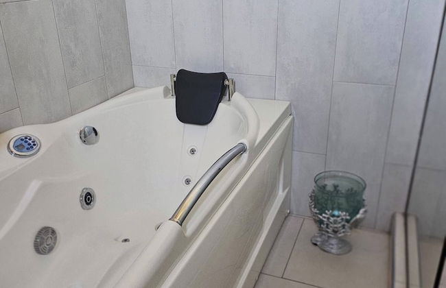 "golden Triangle" Kingston Jamaica, West Indies - Foto 25