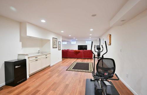 Luxurious Dream Home - For 10 - Photo 40