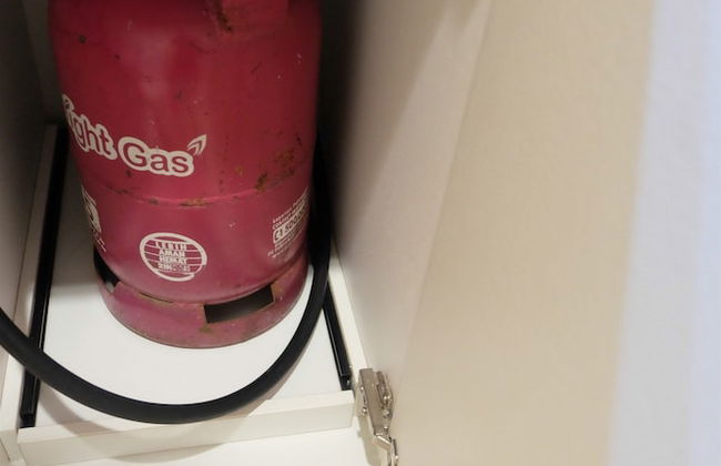 Homey Studio Room at Capitol Suites - Foto 23