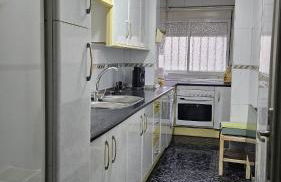 Apartamento Familiar en Granada - Foto 3