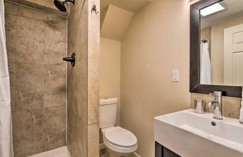 Decked-Out Home Hot Tub, Pool, Fire Pit and More! - Foto 31