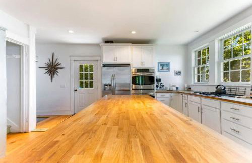 Blackstone on the Bluff with Lake Views Historic Home Family Friendly - Foto 3