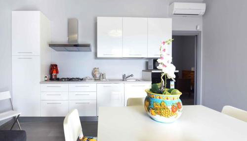 Villa Ida - Free private Parking - Foto 5