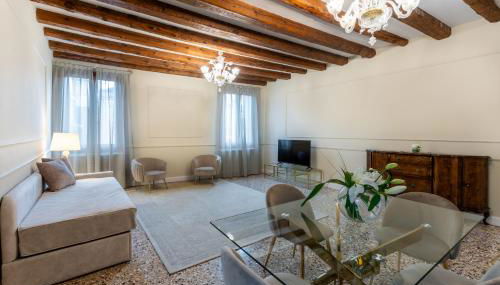 SAN VIO PALACE LUXURY APARTMENTS - Foto 2