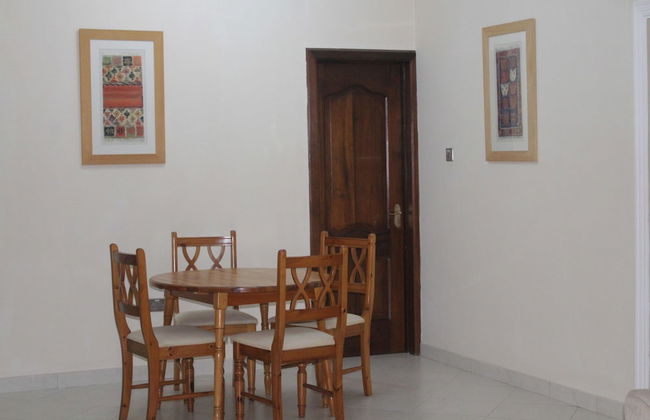 Evergreen Apartments - Photo 13