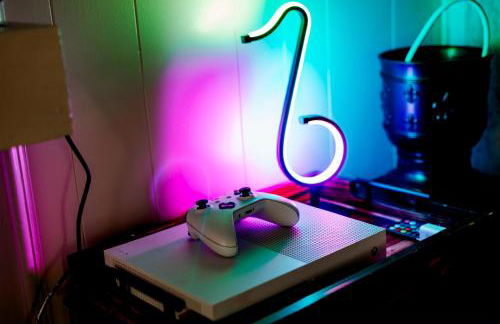 Giggling Creek Cottage - BedJet! King Sized! Gazebo, 45 Acres, Arcades, Nintendo, more - Photo 27