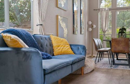 Sun Filled Home W Gorgeous Pool HotTub Gameroom - Foto 13