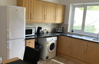 4-6 Guests in centre location with stunning views - Photo 16