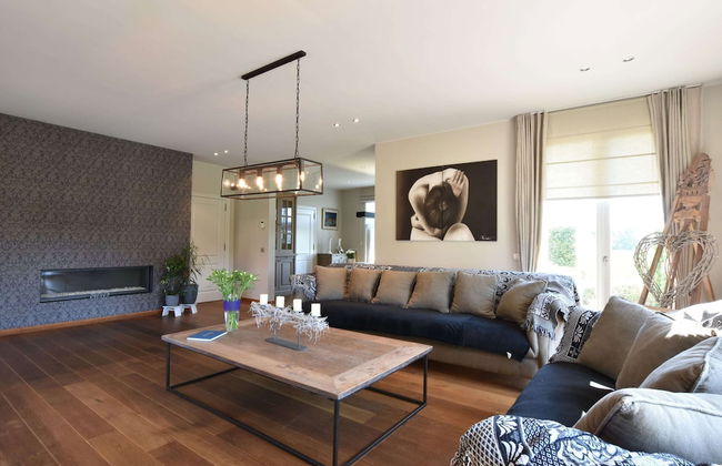 Tasteful Mansion in Lichtervelde with Hot Tub - Foto 14