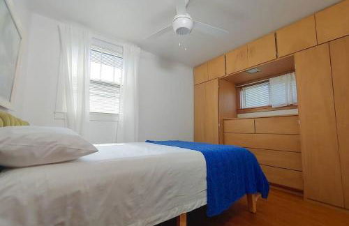 Huge historic, w/large yard & close to beach - Foto 18