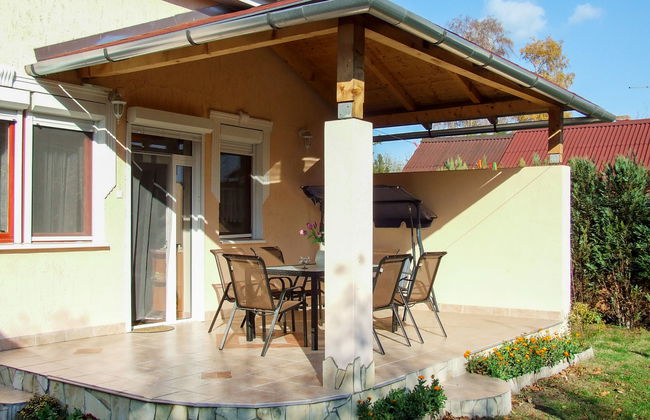 3 bedroom House in Balatonfenyves with garden and terrace - Photo 6