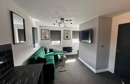 Adam Court Apartments - PE1 - Contractor Friendly - Choice of Studios or 1 Bed Apartments - Free Parking - Sofa Beds - Sky TV - Full Kitchen - Washer Dryer - WiFi - Foto 69
