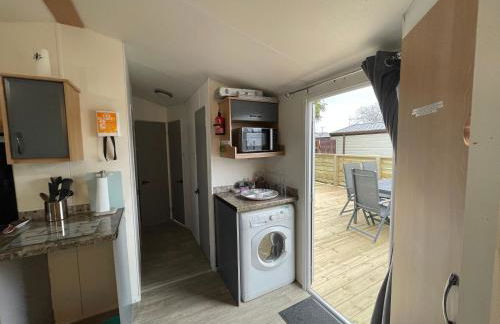 6 Rannoch, lovely holiday static caravan for dogs & their owners. - Photo 5