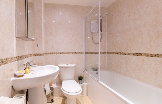 Velvet 1-bedroom Penthouse, Clockhouse, Hoddesdon - Foto 17