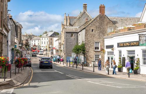 Trehawke House - Photo 55