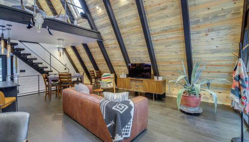 Stunning A-Frame Cabin, Steps to Clark Fork River - Foto 5