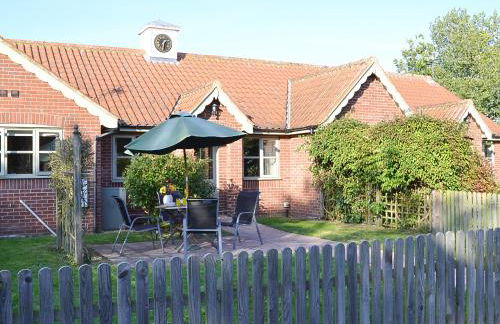 Lily Broad Cottage - Foto 17