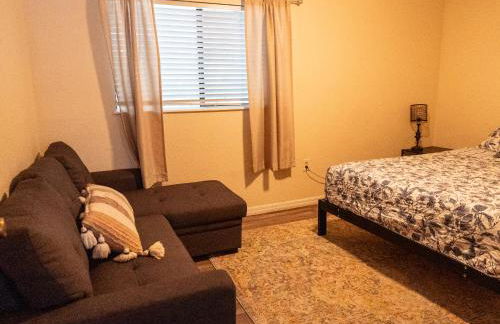 Cute home w/ massage chair and wifi - Foto 32