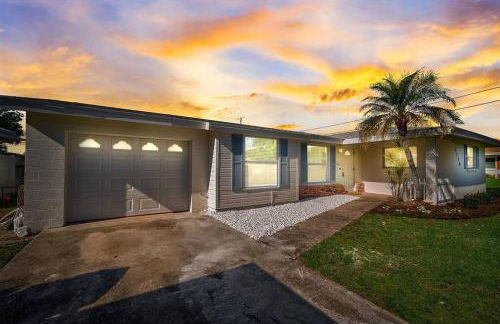 Spacious home With Heated Pool 3 miles from IMG! - Foto 21