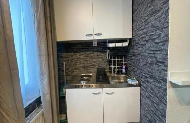 Barbarosa 6 Königstädten Opel-Airport-Messe nähe - Foto 24