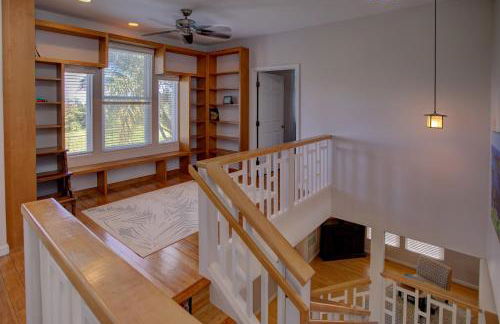 Grand Melemele 3 Bedroom Home by RedAwning - Foto 34