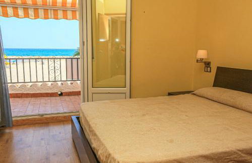 LITORAL COSTA DORADA - VILLA LAURA Only families - Photo 23