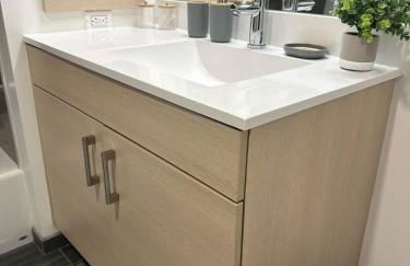 Upscale 2BR Condo with Gym & Parking near MGH & TUFTS - Foto 10