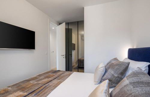 New LUXURY apartment with sea view and PRIVATE heated pool, 50m from the beach - Foto 32