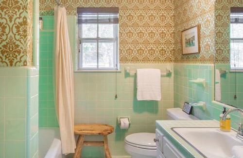 Four Bedroom Ranch Retreat with a Stunning Pool - Foto 6